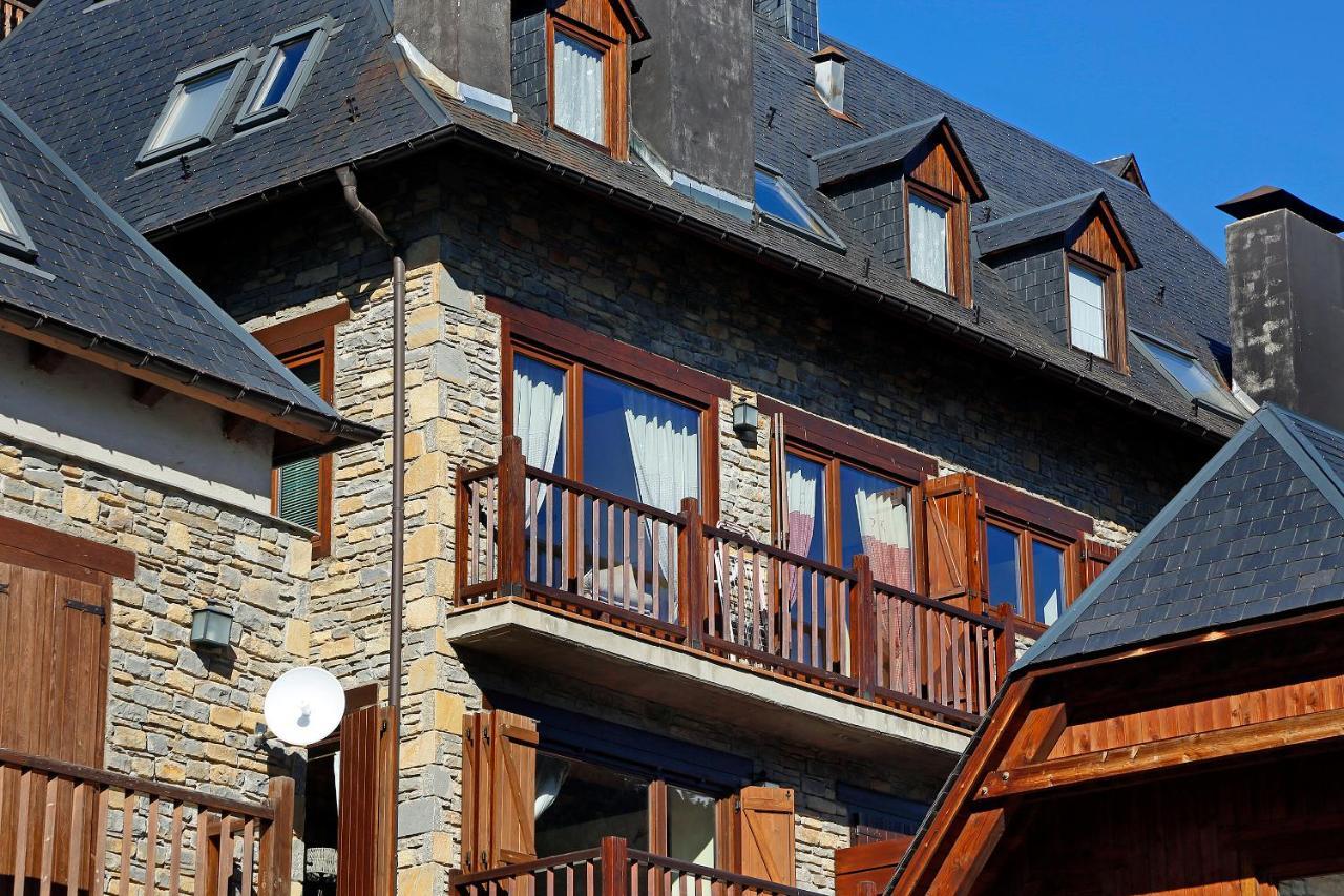 Apartamento La Santeta De Aran ビエルハ エクステリア 写真