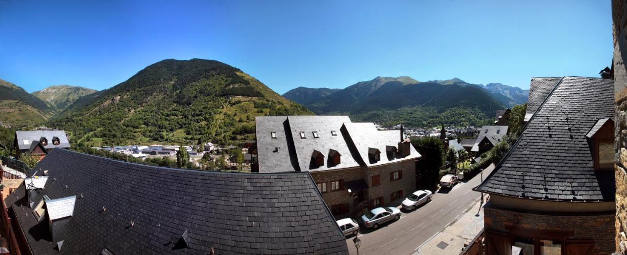 Apartamento La Santeta De Aran ビエルハ エクステリア 写真